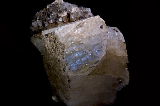 The Power of Moonstone: Your Guide to Intuitive Wisdom