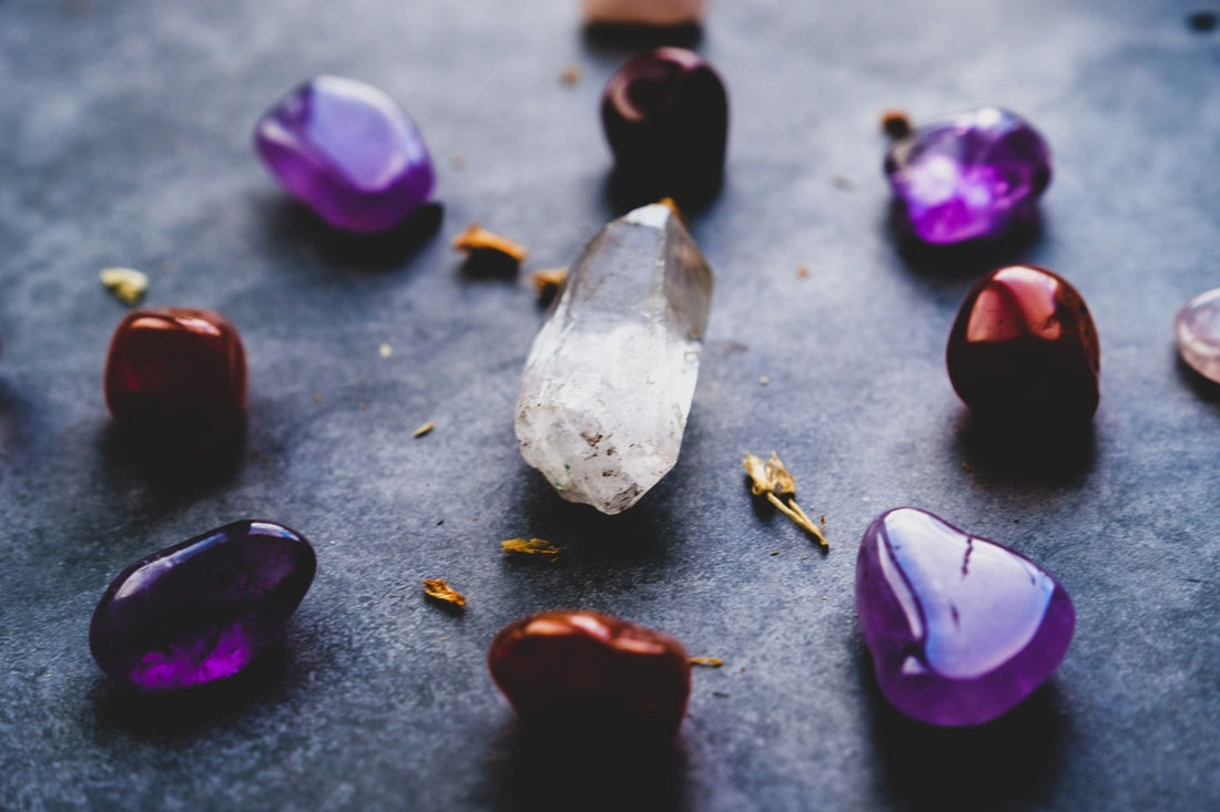 Crystal Healing Top 8 Starter Kit - Sage & Magic