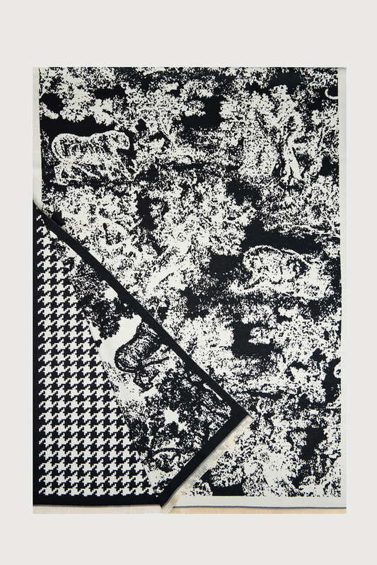Houndstooth Reversible Scarf