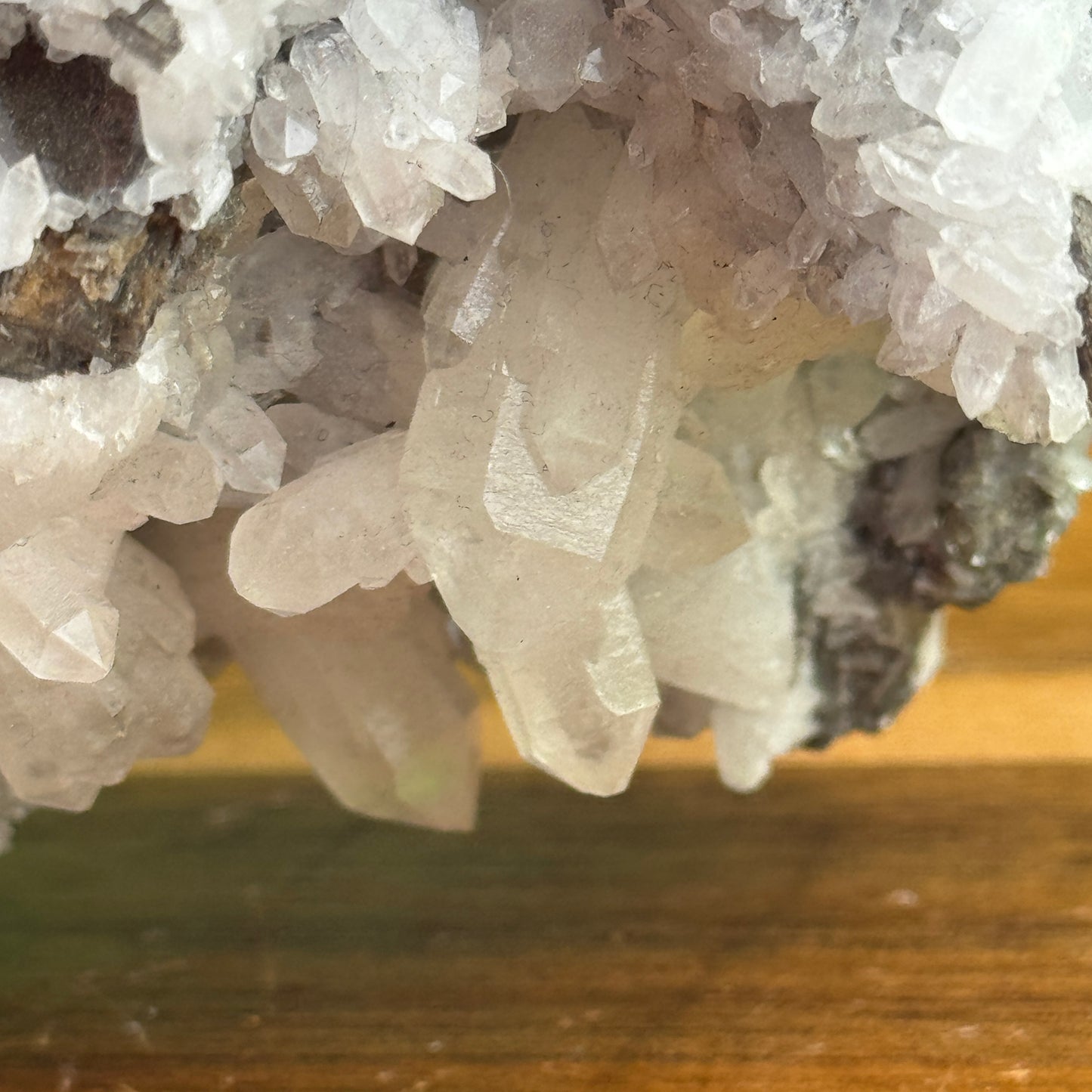 Quartz over Calcite