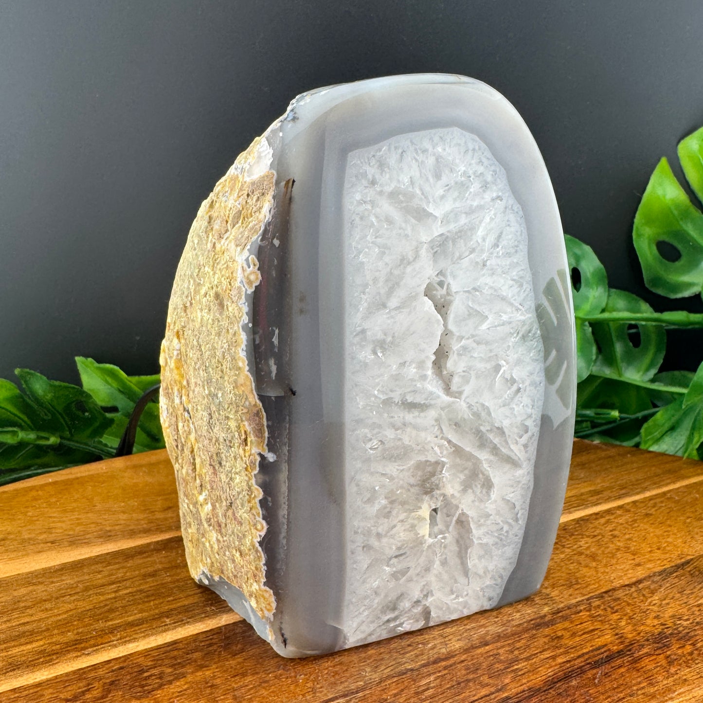 Druzy Agate Lamp