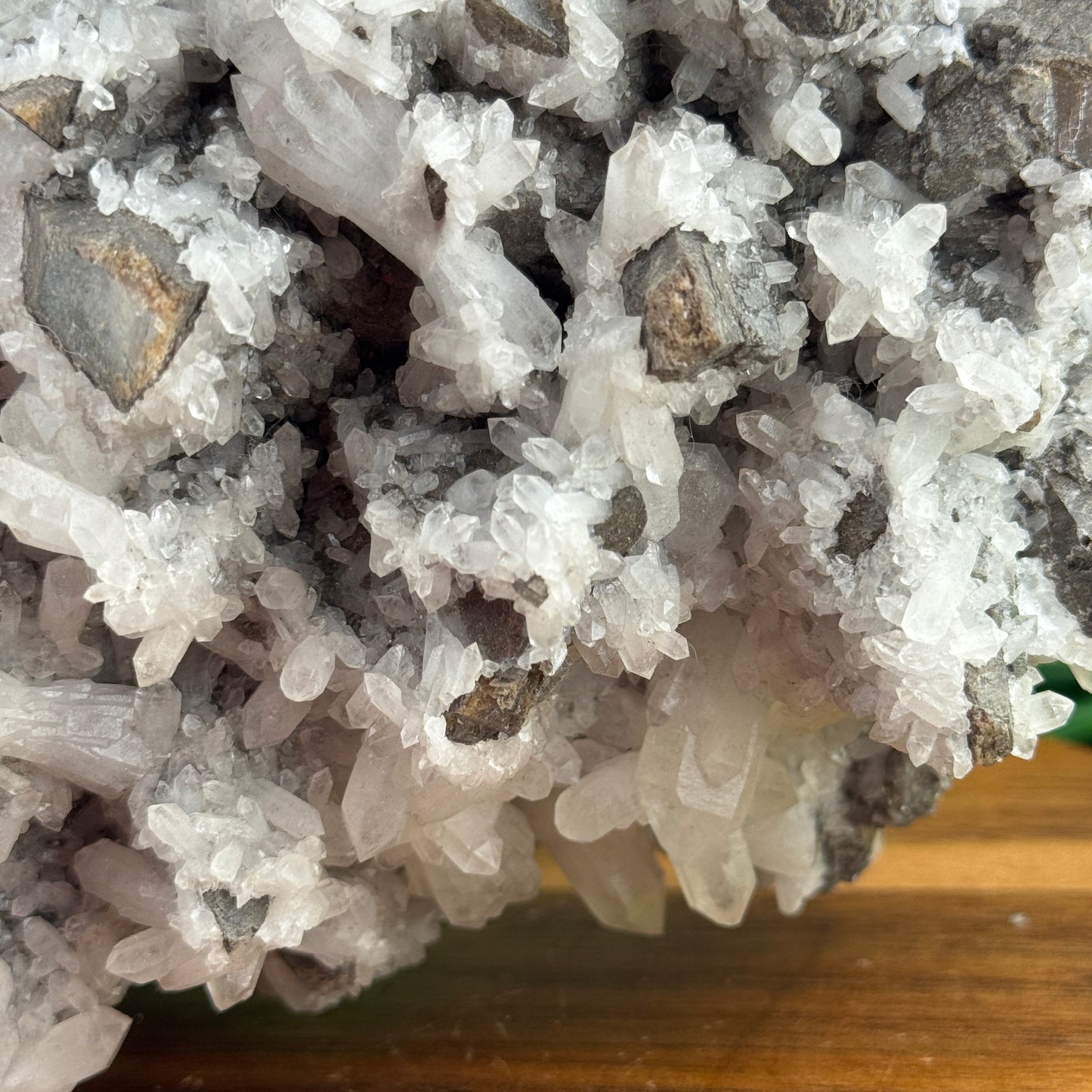 Quartz over Calcite
