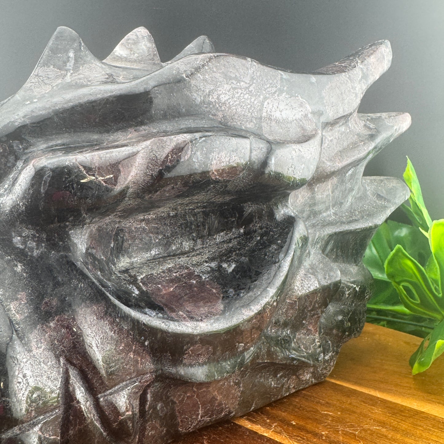XL 12 inch Garnet in Arfvedsonite Dragon Carving