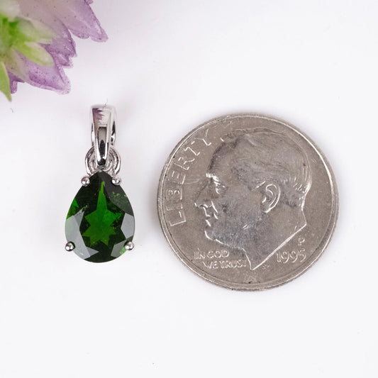 Chrome Diopside Pendant