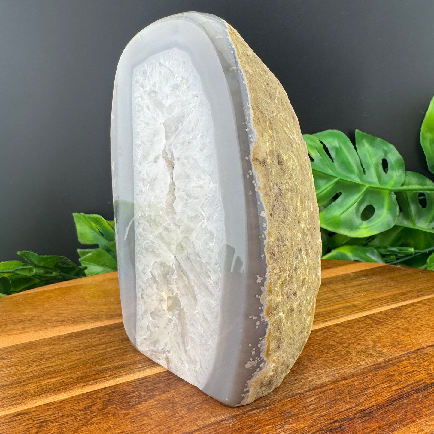 Druzy Agate Lamp