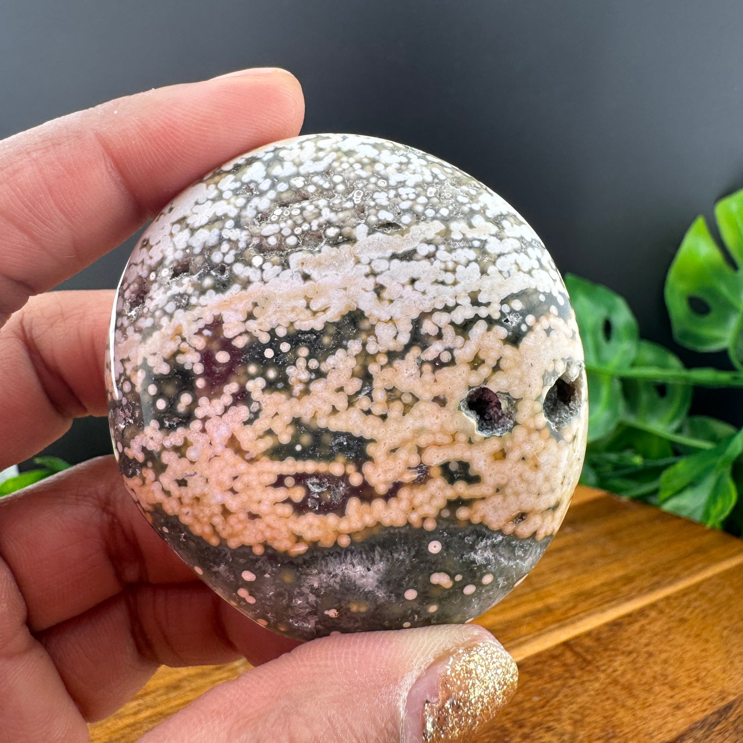 Maravato Ocean Jasper Palm Stone