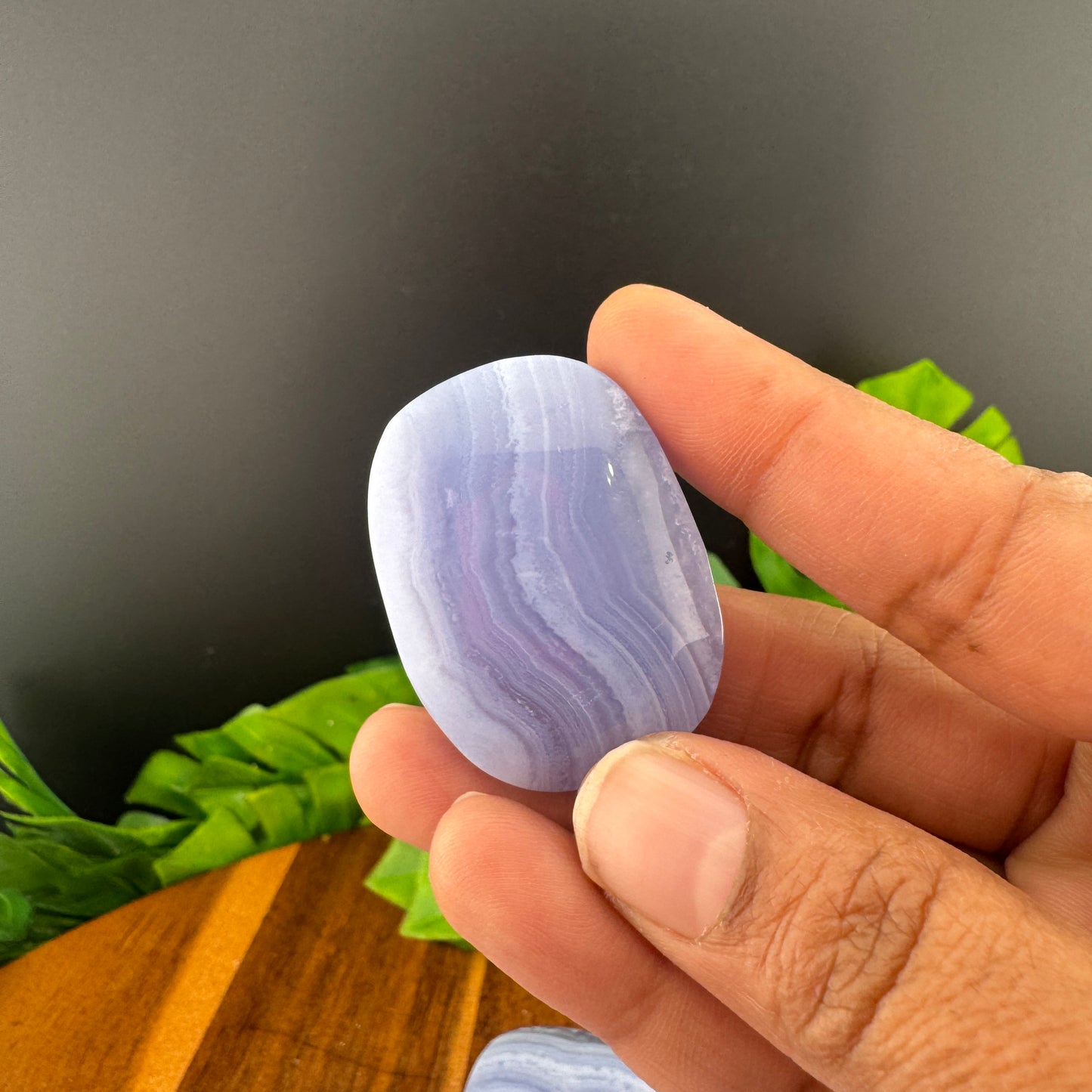 HQ Blue Lace Agate Palm Stone