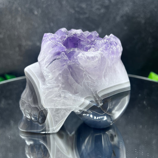 Amethyst in Agate Skull