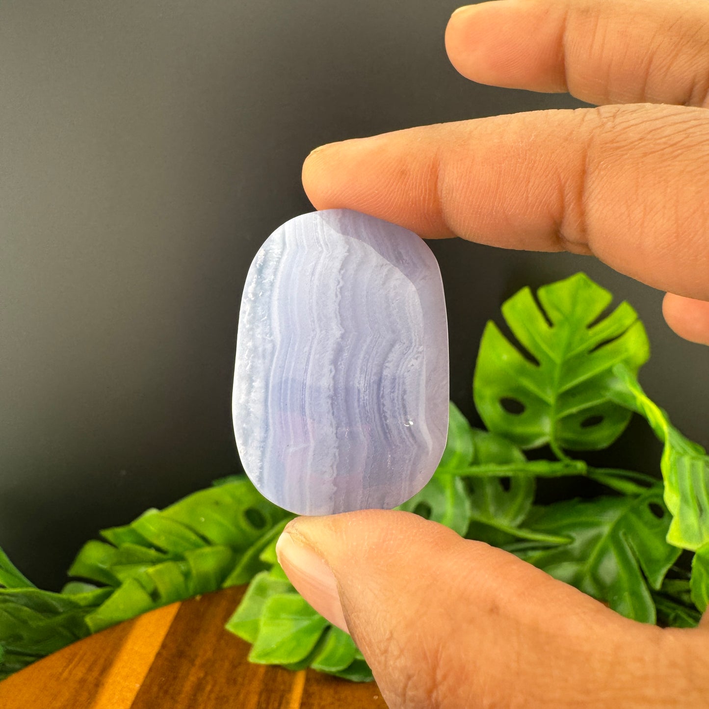HQ Blue Lace Agate Palm Stone