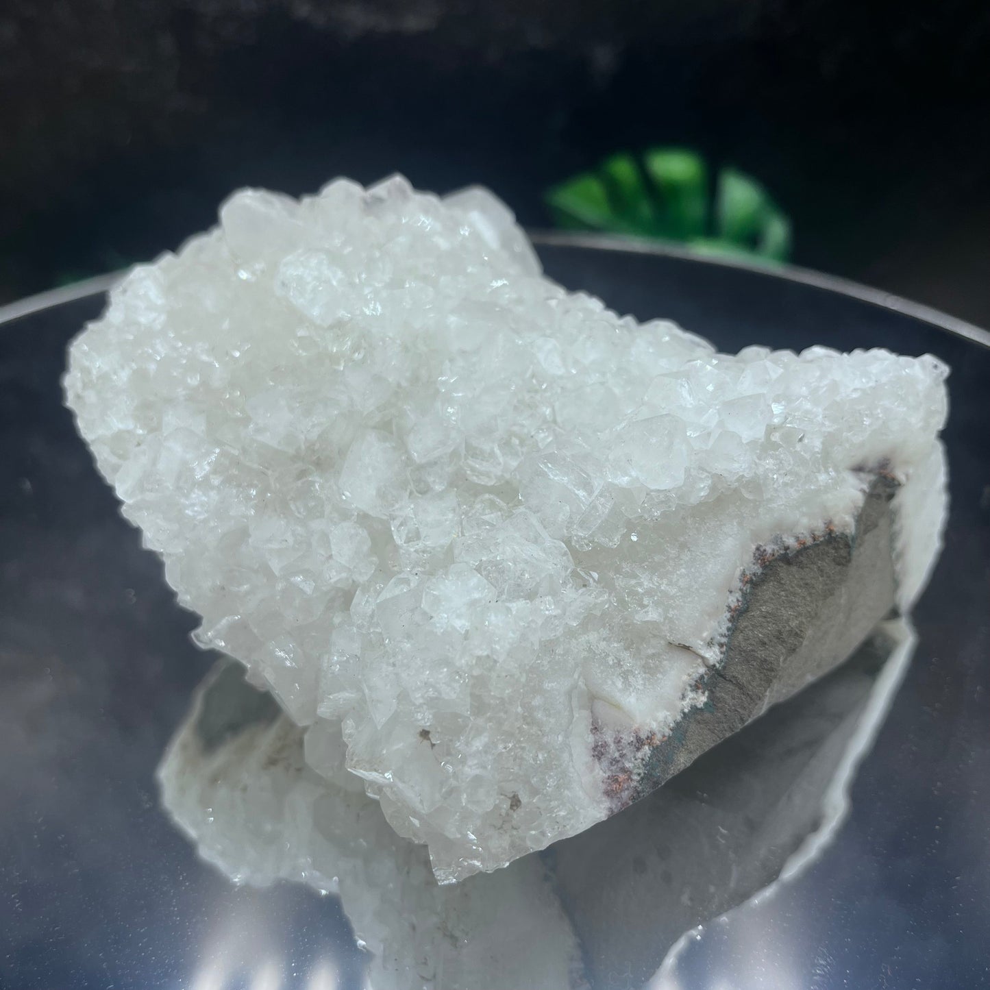 Cubic Calcite on Apophyllte