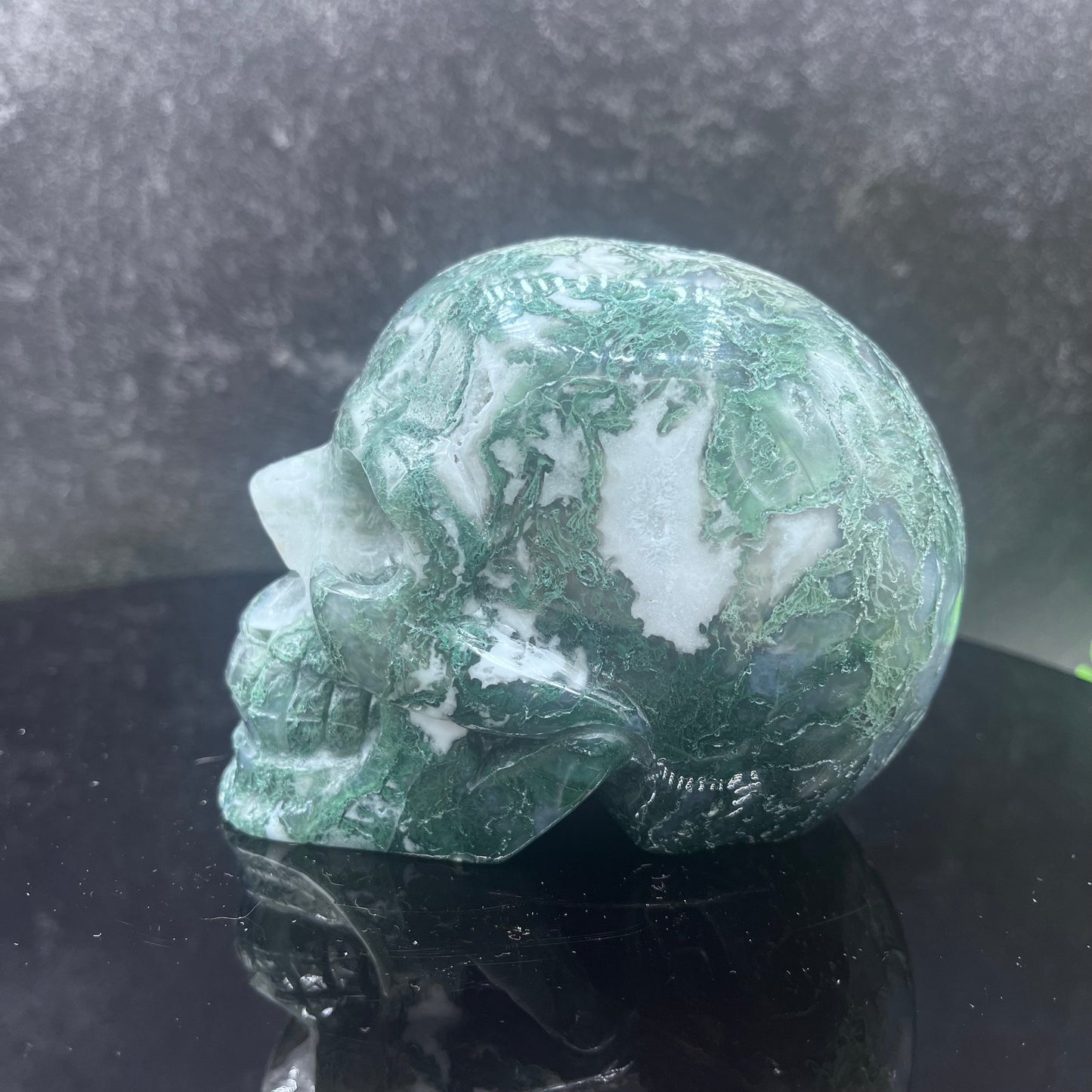 Moss Agate Skull