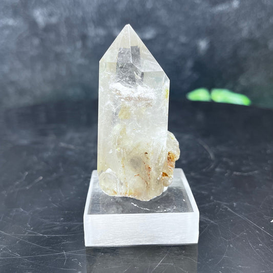 Silver Rutile in Quartz Point