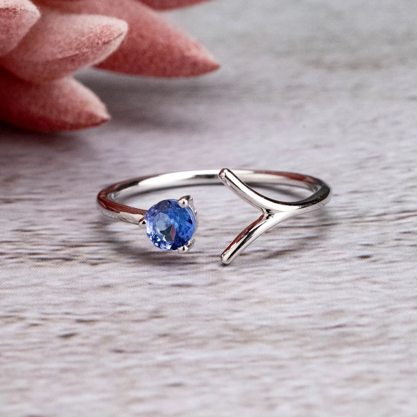 Tanzanite Branch Ring 4mm .925 Silver - Sz 9