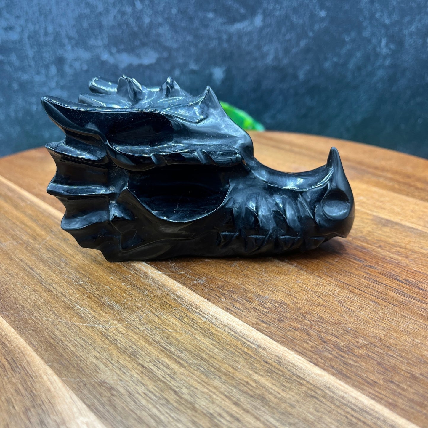 Black Obsidian Dragon - Sage & Magic