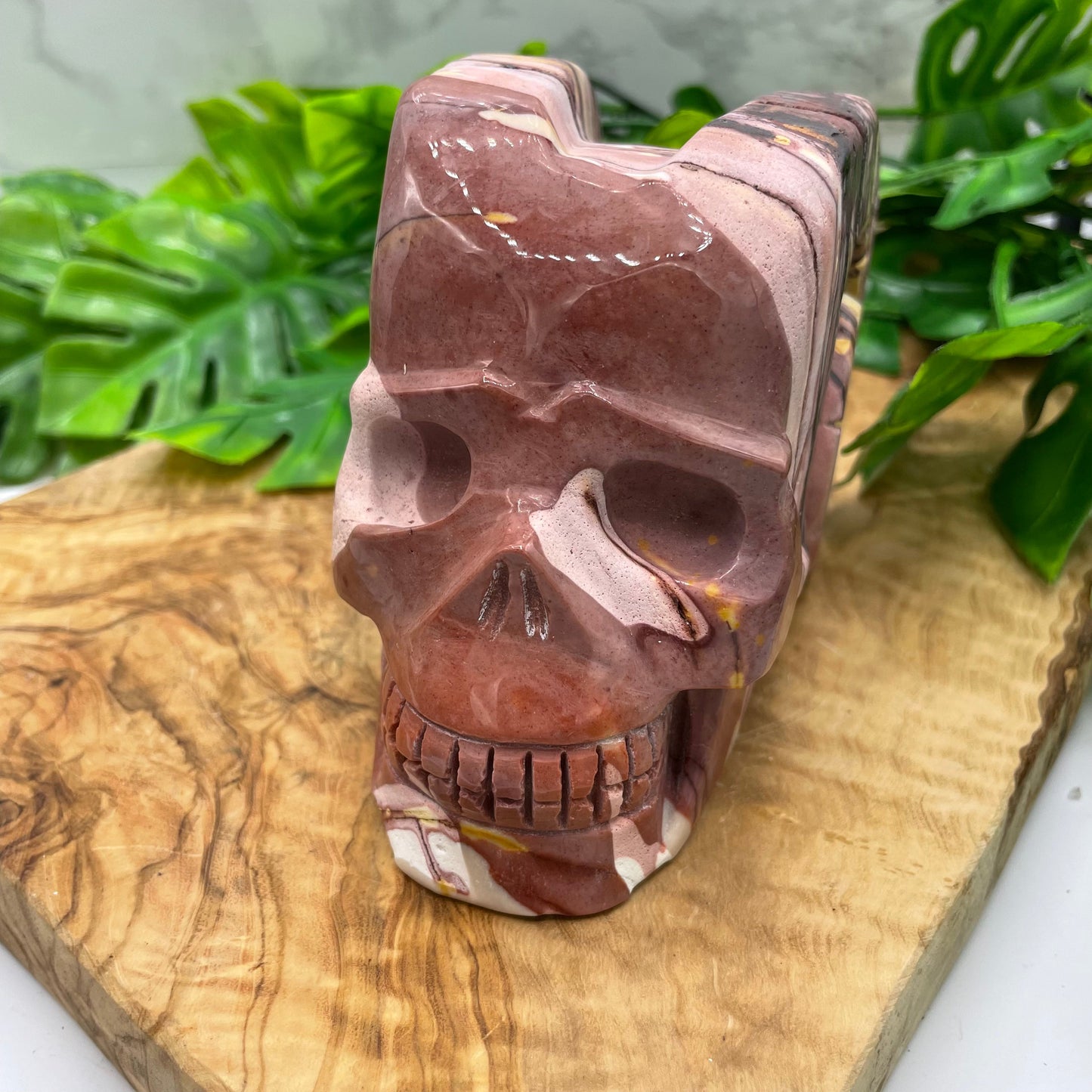 Mookaite Horned Skull