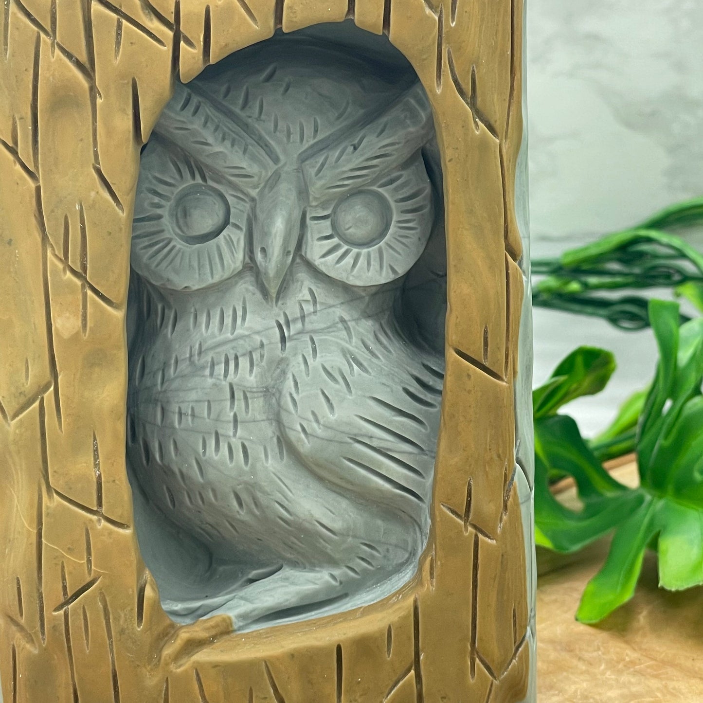 Songhua Jasper Owl in Tree