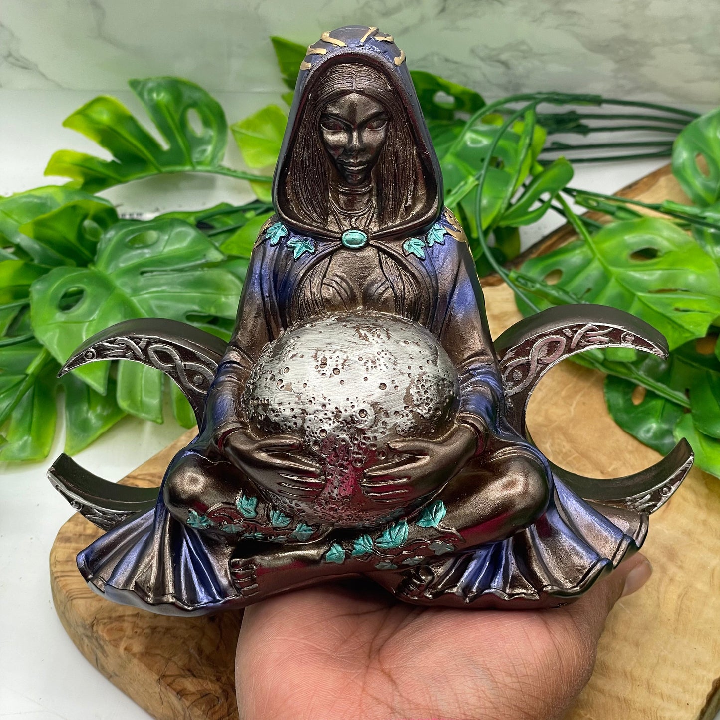 Celtic Moon Goddess Statue