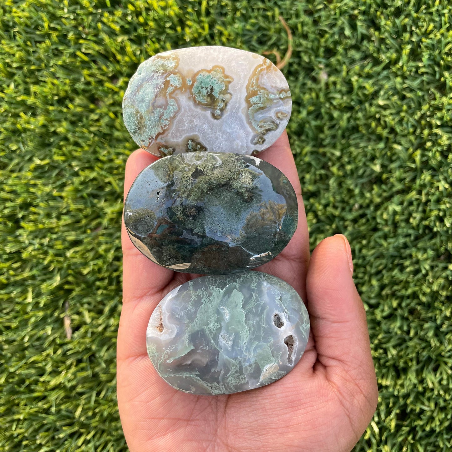 Moss Agate Palm Stone