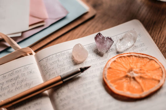 9 Tips For Aromatherapy Newbies - Sage & Magic