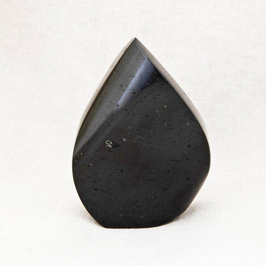 The Power of Black Tourmaline: Your Guide to Energetic Protection