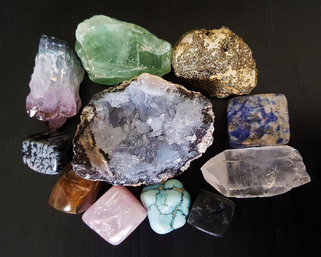 Four Unique Crystals Accessories