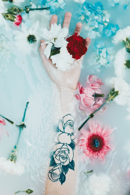Making Your Own Aromatherapy Bath Salts - Sage & Magic