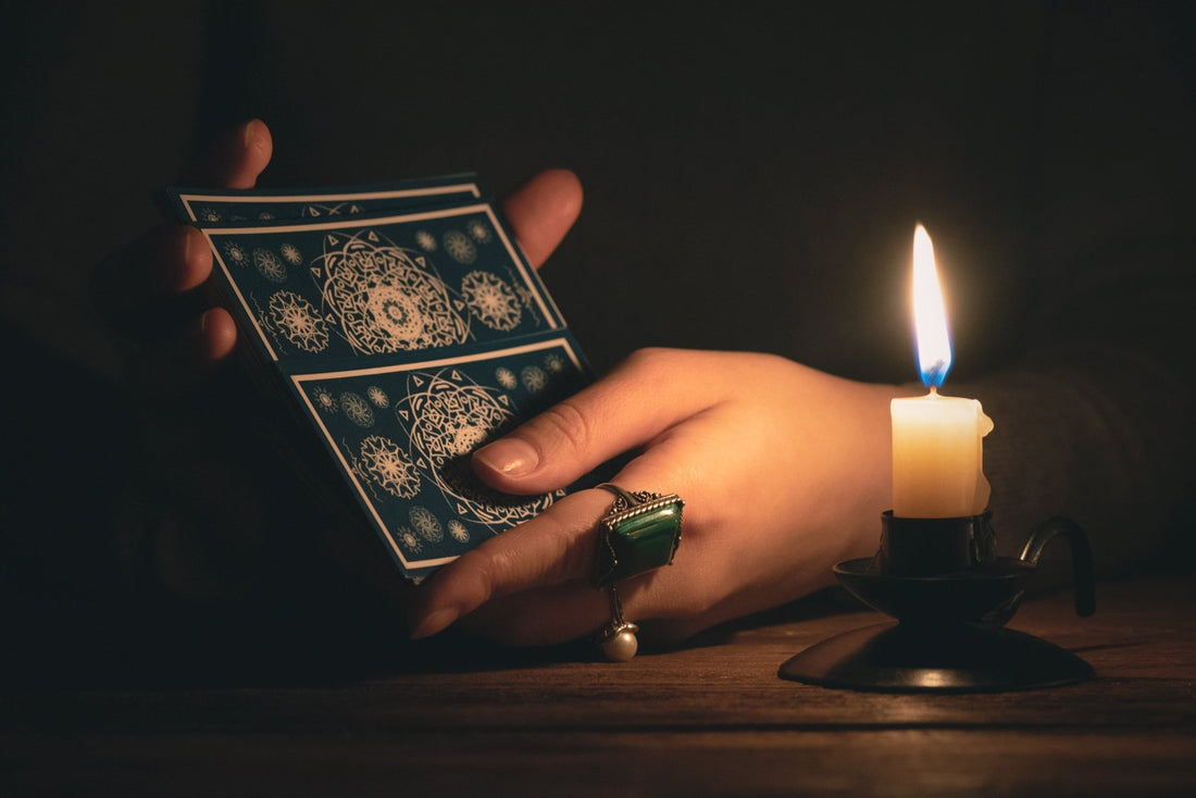 Psychic Tarot Reading - Sage & Magic