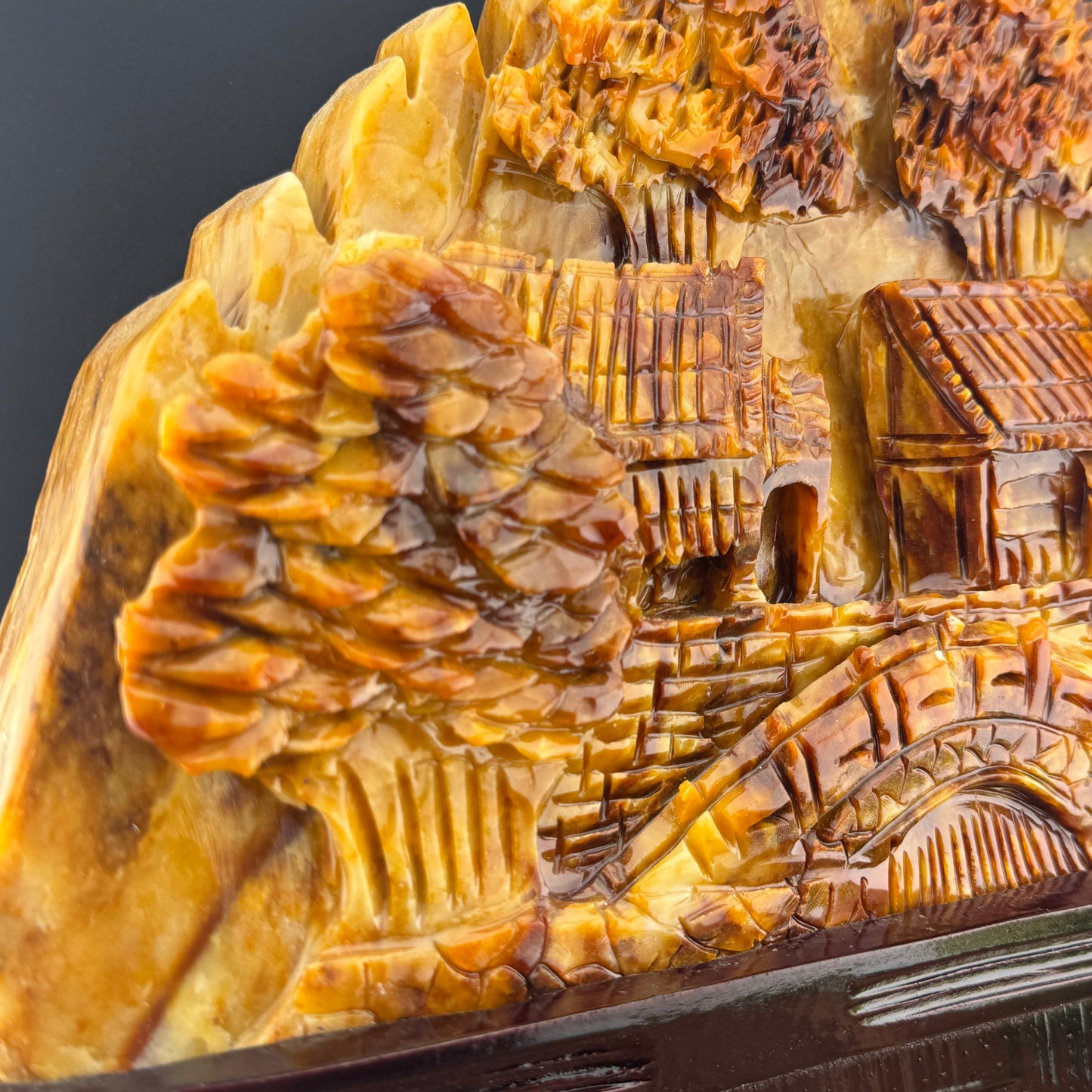 Xui Jade Chinese Mountain Carving