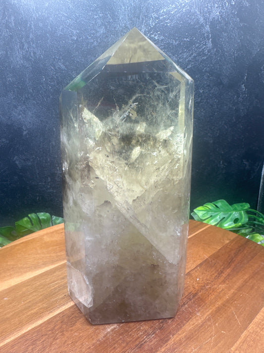 Lemon Quartz Flat Tower