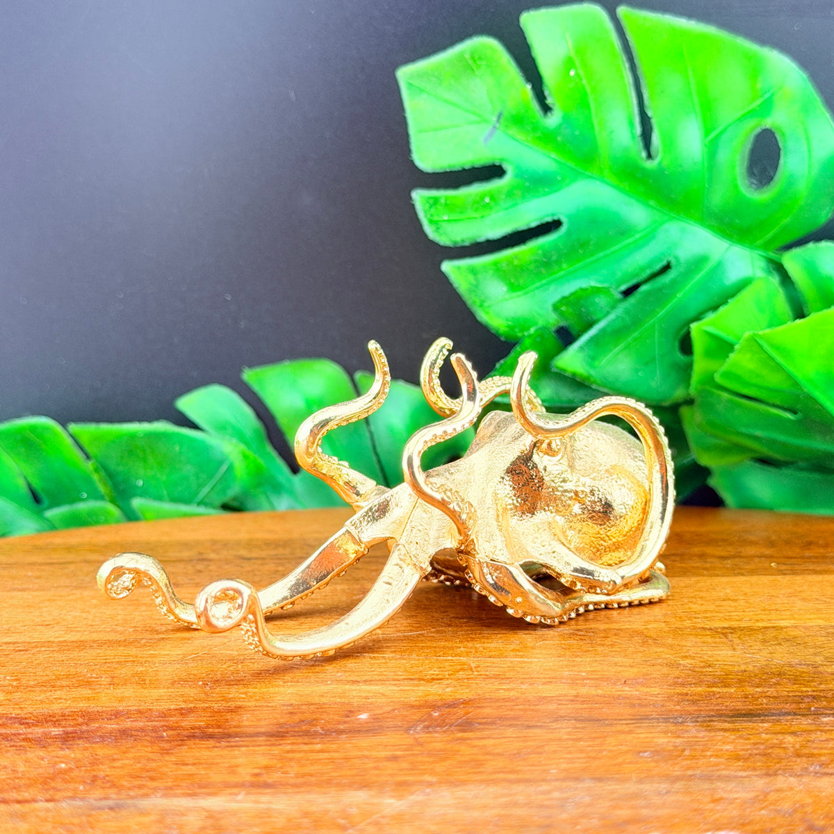 Gold Octopus Tarot Card Holder – view 4