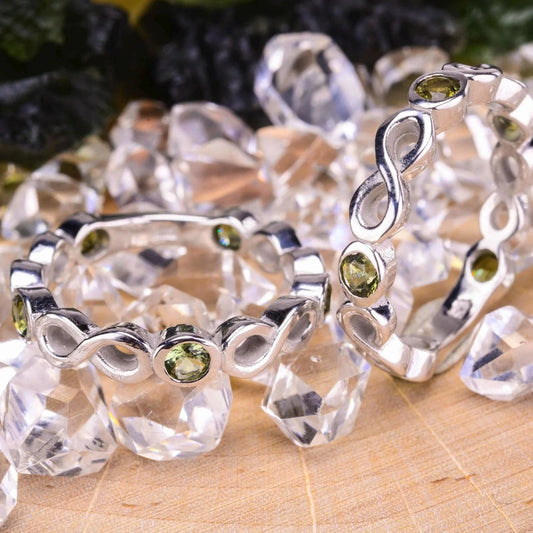 Moldavite Gemstone Infinity Band Ring .925 Silver
