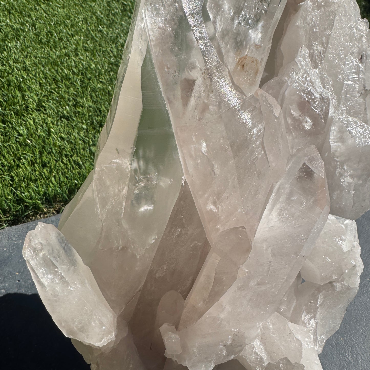 XL Lemurian Cluster on Stand