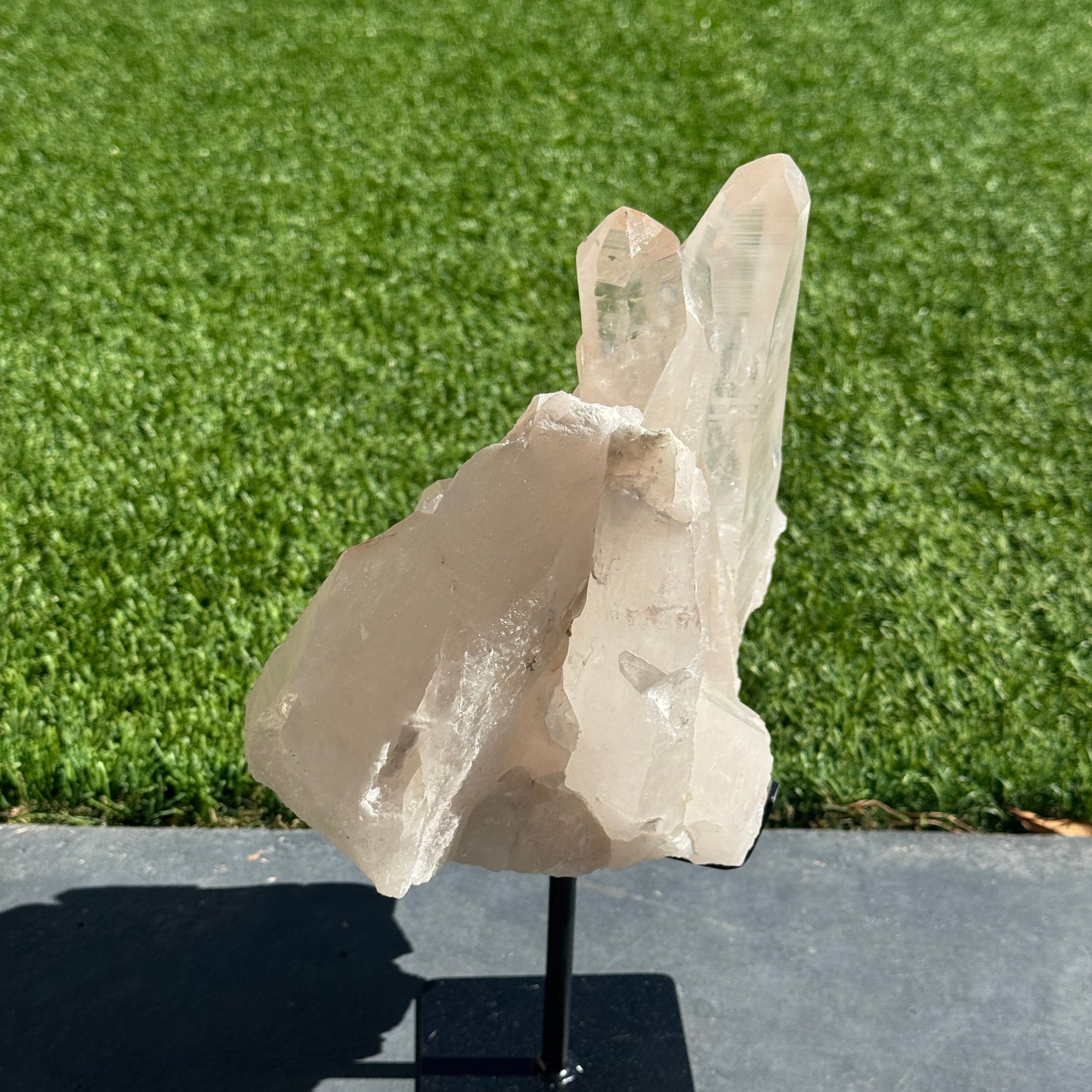 XL Lemurian Cluster on Stand