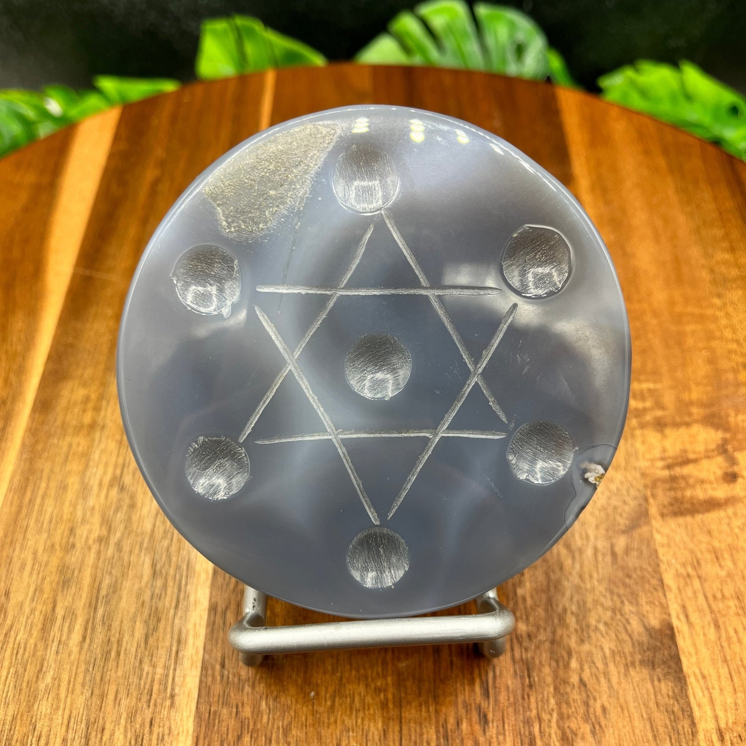 7 Sphere Agate Grid Plate - Sage & Magic