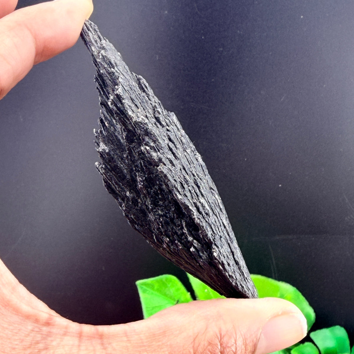 Black Kyanite Blade – view 4