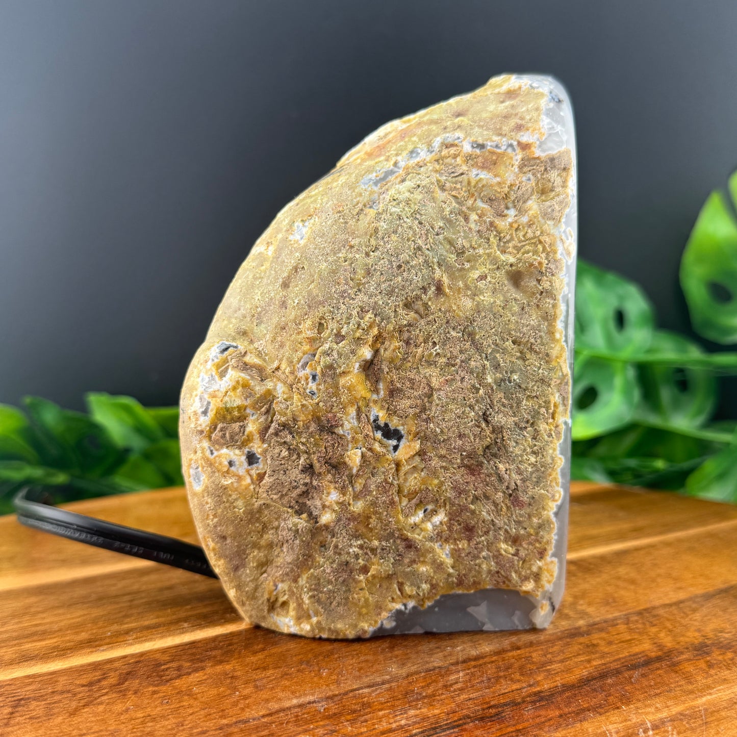 Druzy Agate Lamp