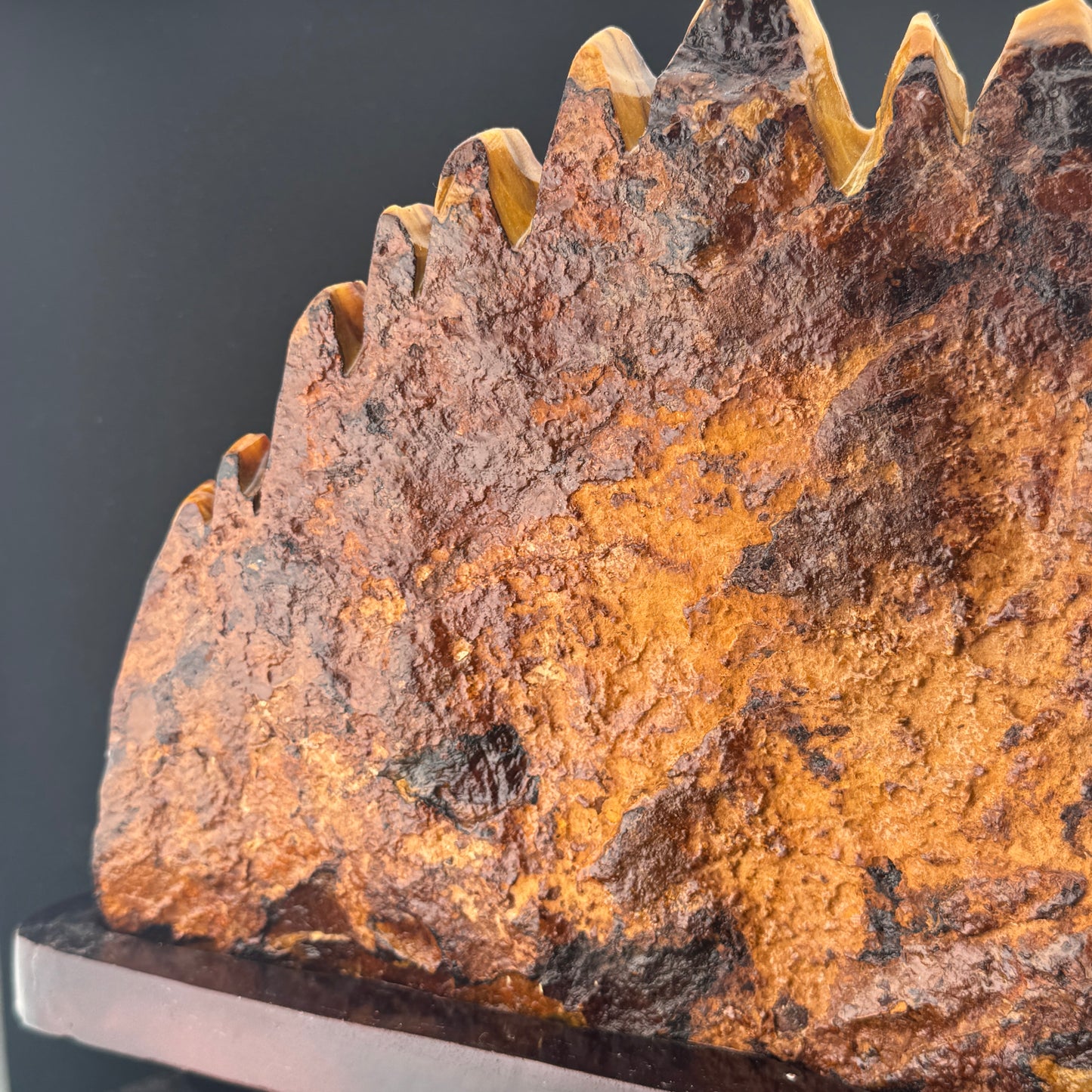 Xui Jade Chinese Mountain Carving