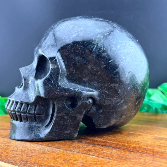 Blue Arfvedsonite Skull