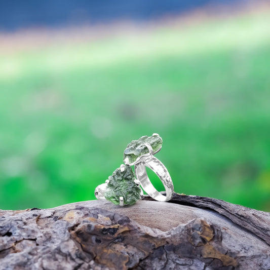 Starborn Genuine Moldavite Ring in Sterling Silver (10-15 ct)