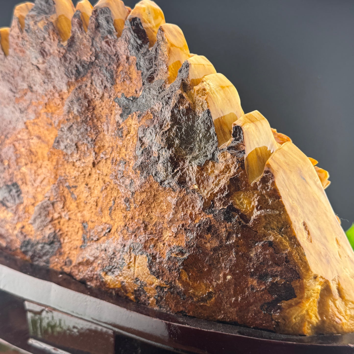 Xui Jade Chinese Mountain Carving