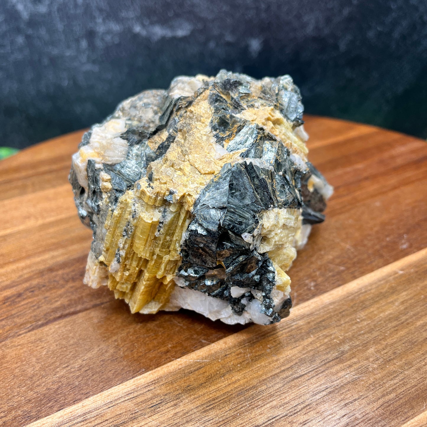 Hematite in Feldspar and Quartz