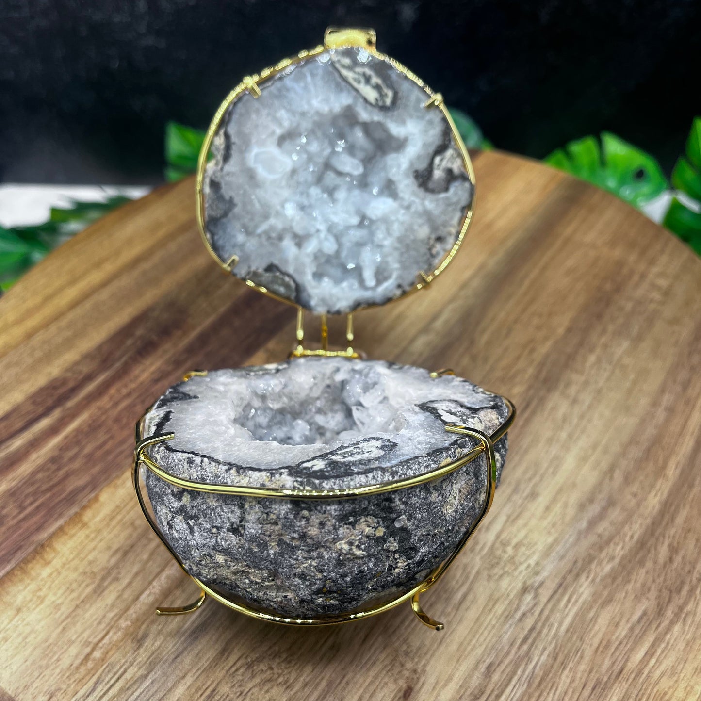 Druzy Agate Metal Bowl