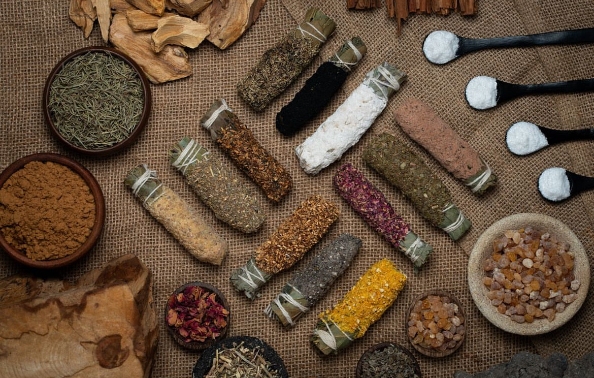 Smudge Sticks Assorted 5ct