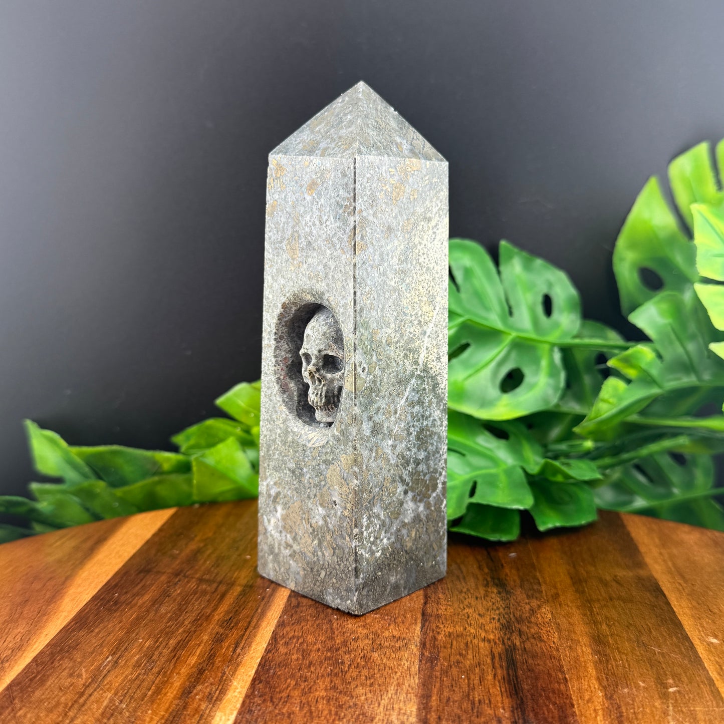 Marcasite in Agate Skull Tower