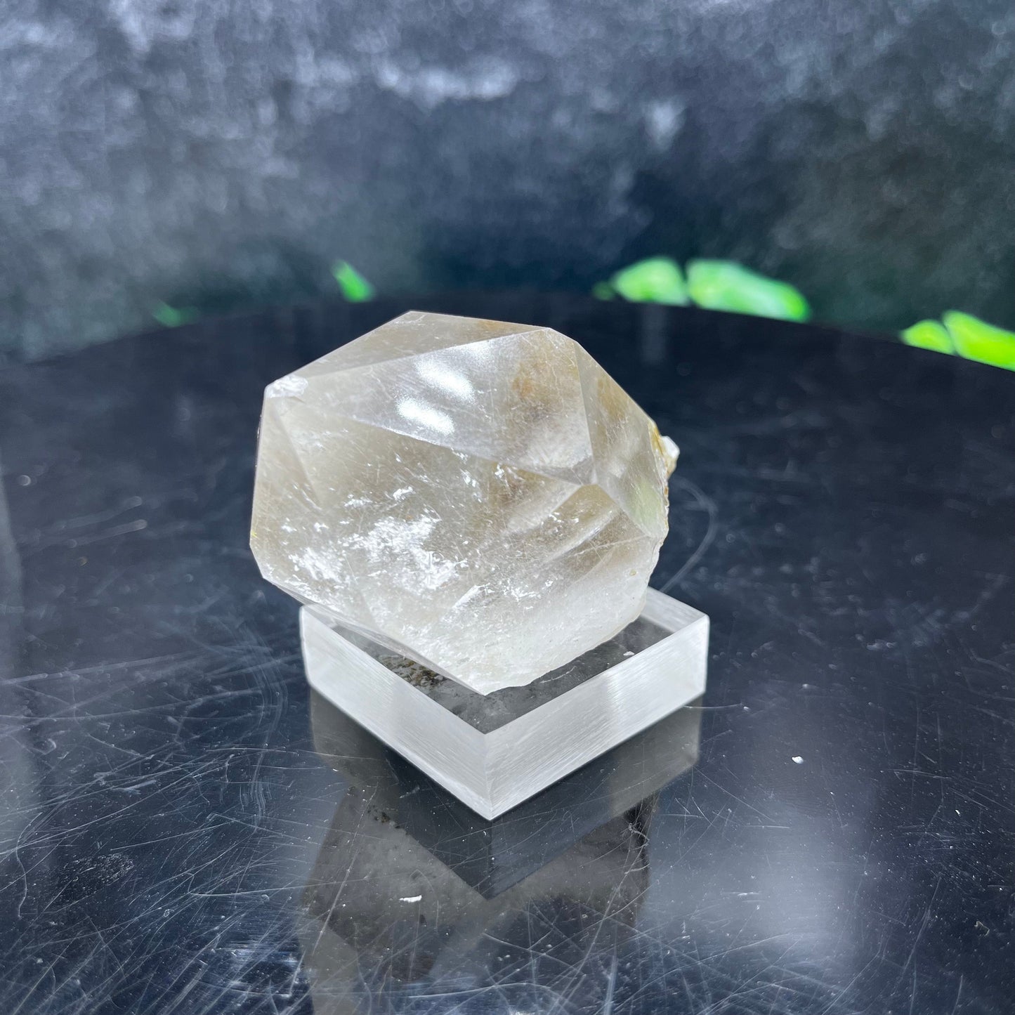 Silver Rutile in Quartz Point