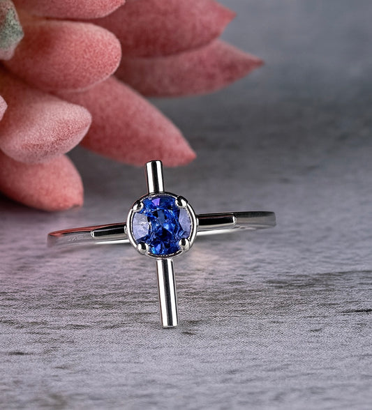 Tanzanite Ring 5mm .925 Silver - Size 8