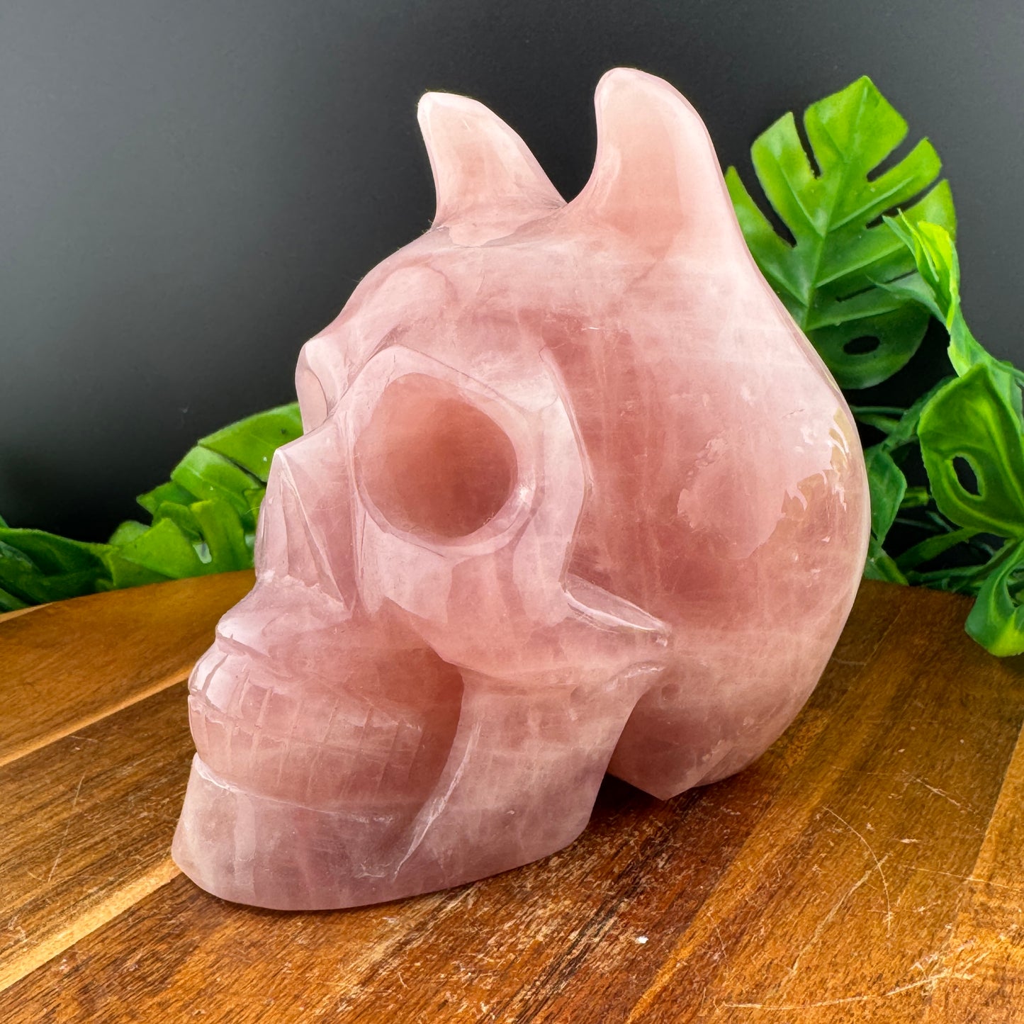 Gemmy Rose Quartz Demon Skull