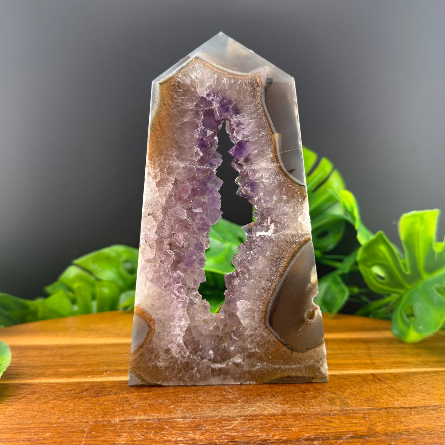 Druzy Amethyst in Agate Tower