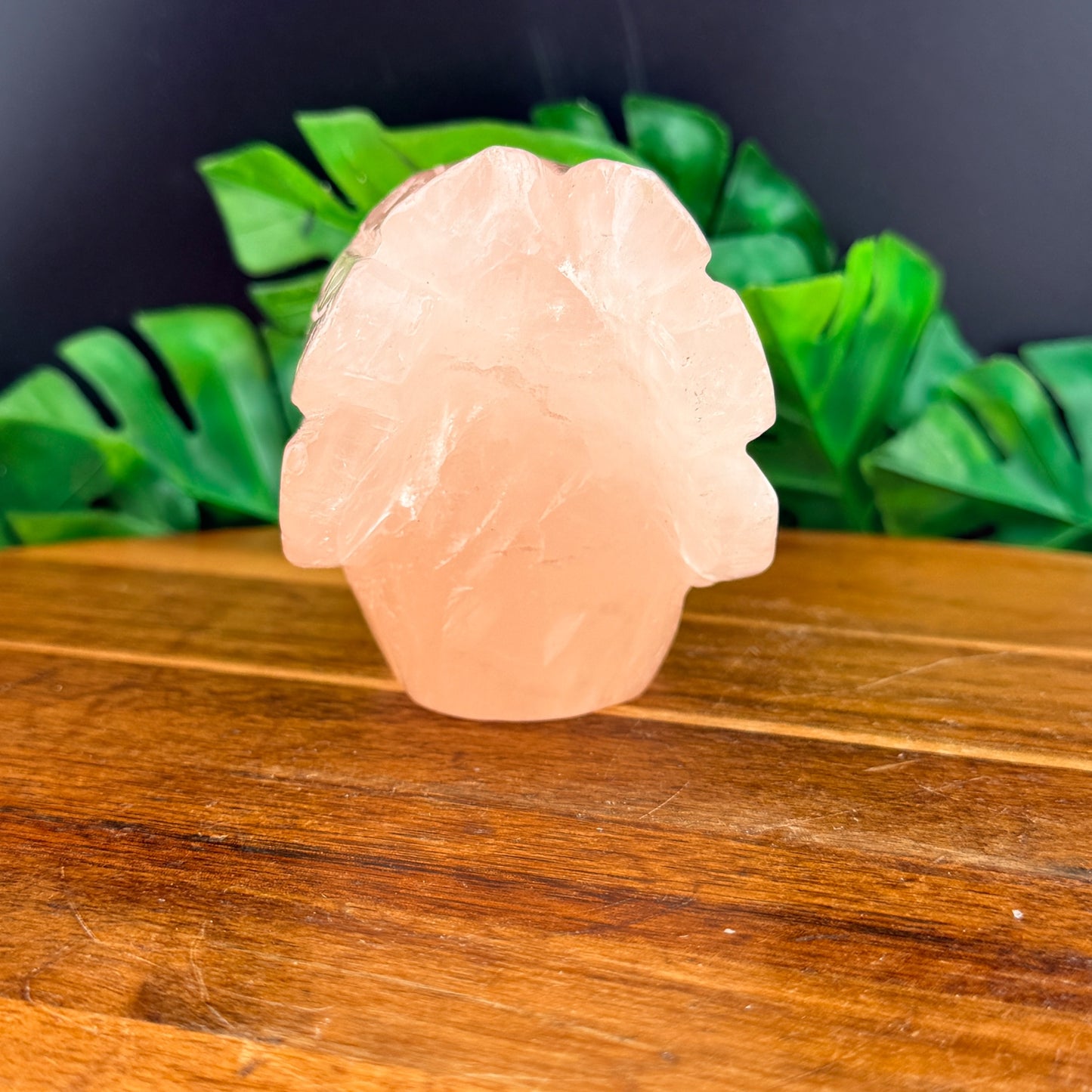 Gemmy Rose Quartz Feather Skull