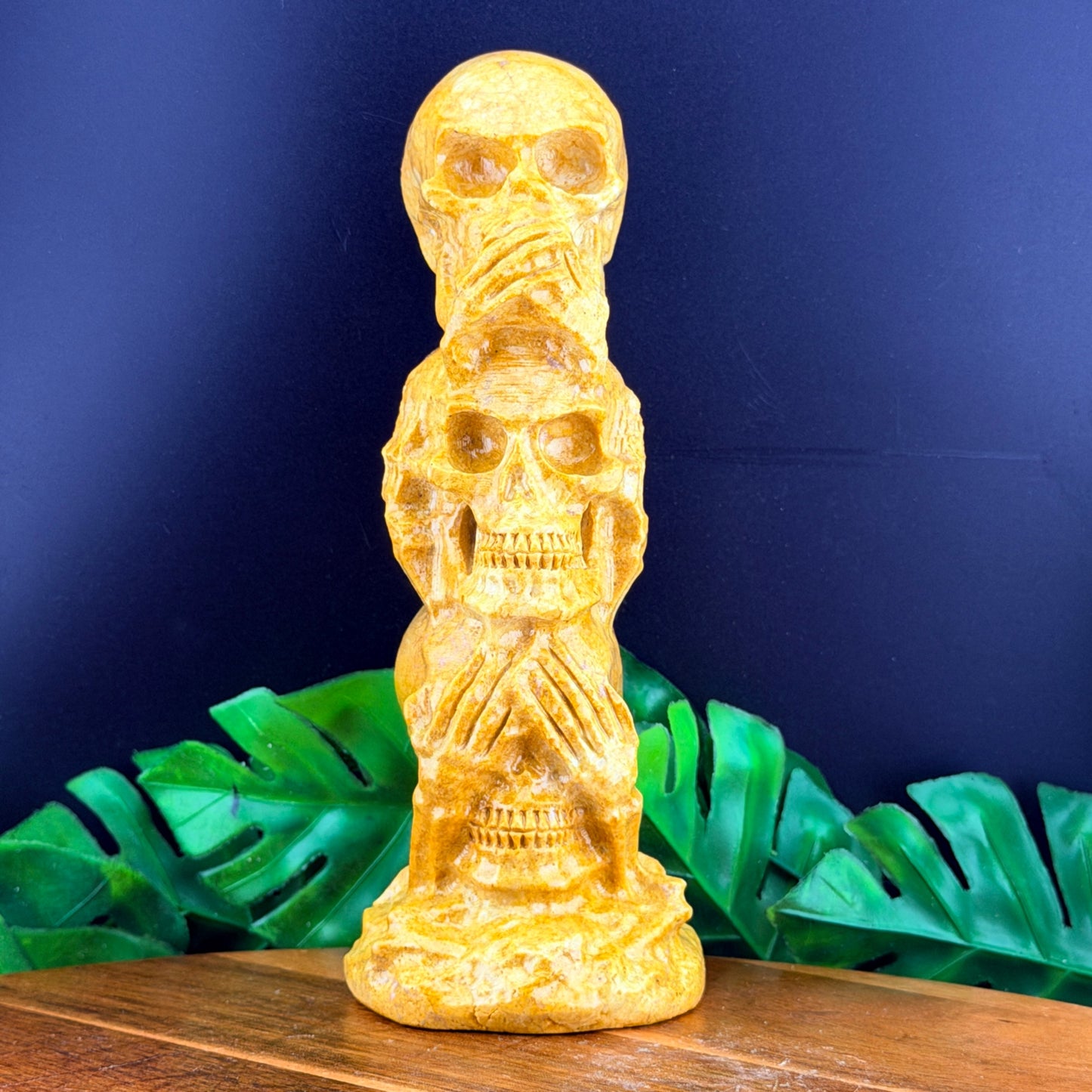 Yellow Jade Three Wise Skulls 